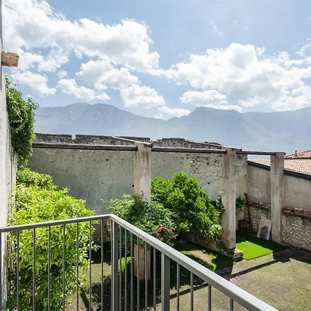 Maison Du * Limone sul Garda